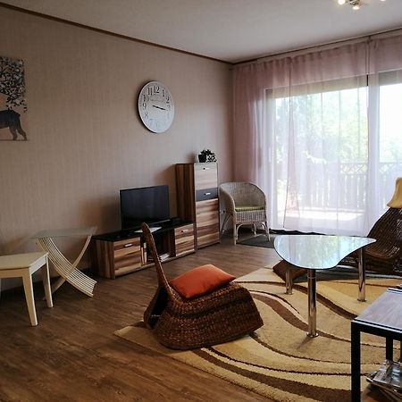 Haus Mohr - Ferienwohnung Im Taunus Weilmunster 外观 照片